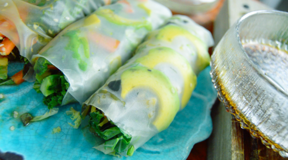 Mindfullyraw-tanja-vegan-spring-rolls-recept-956x533